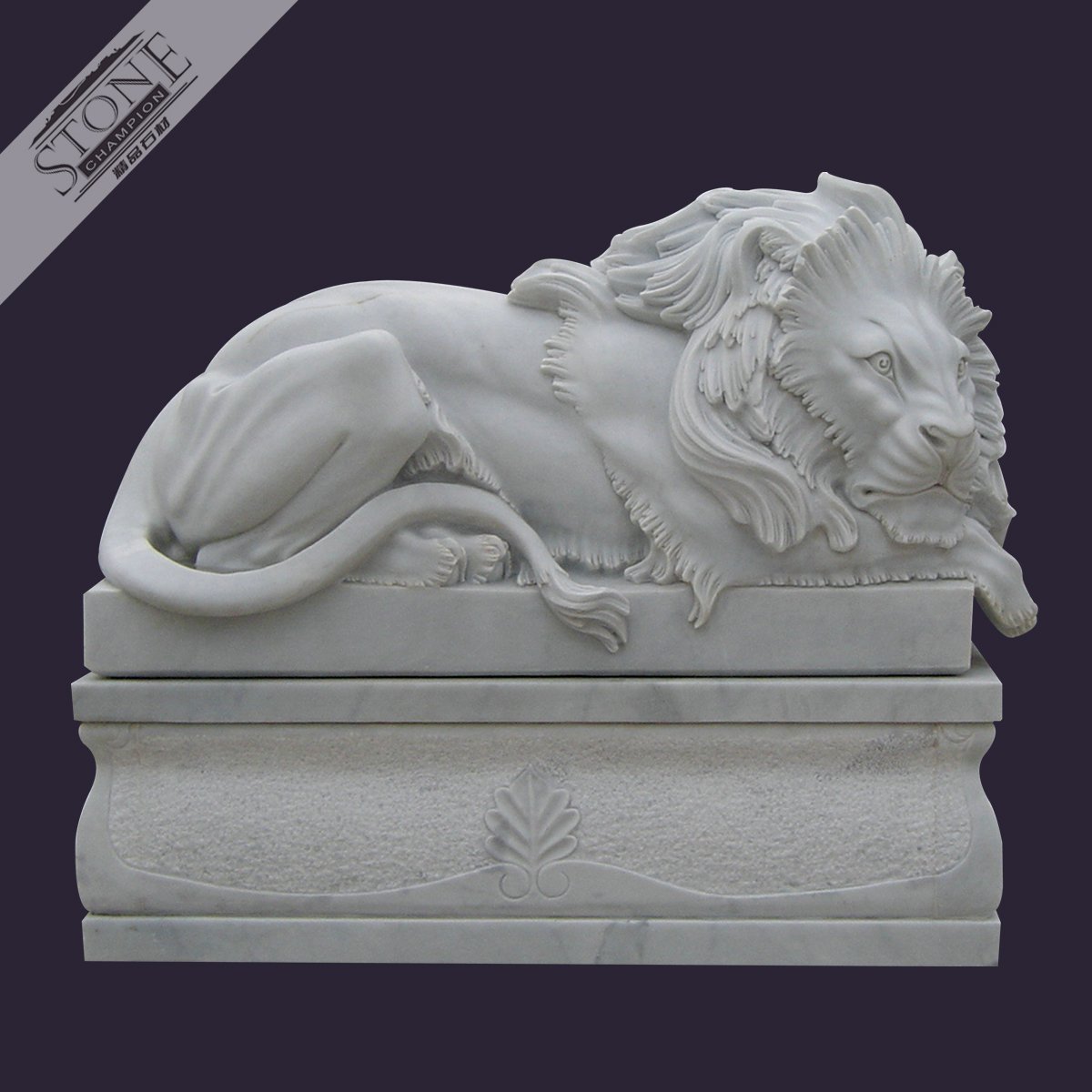 White marble sleeping lio